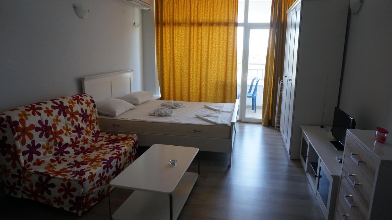 Privately Owned Studios Bora Bora Nesebar Exterior foto